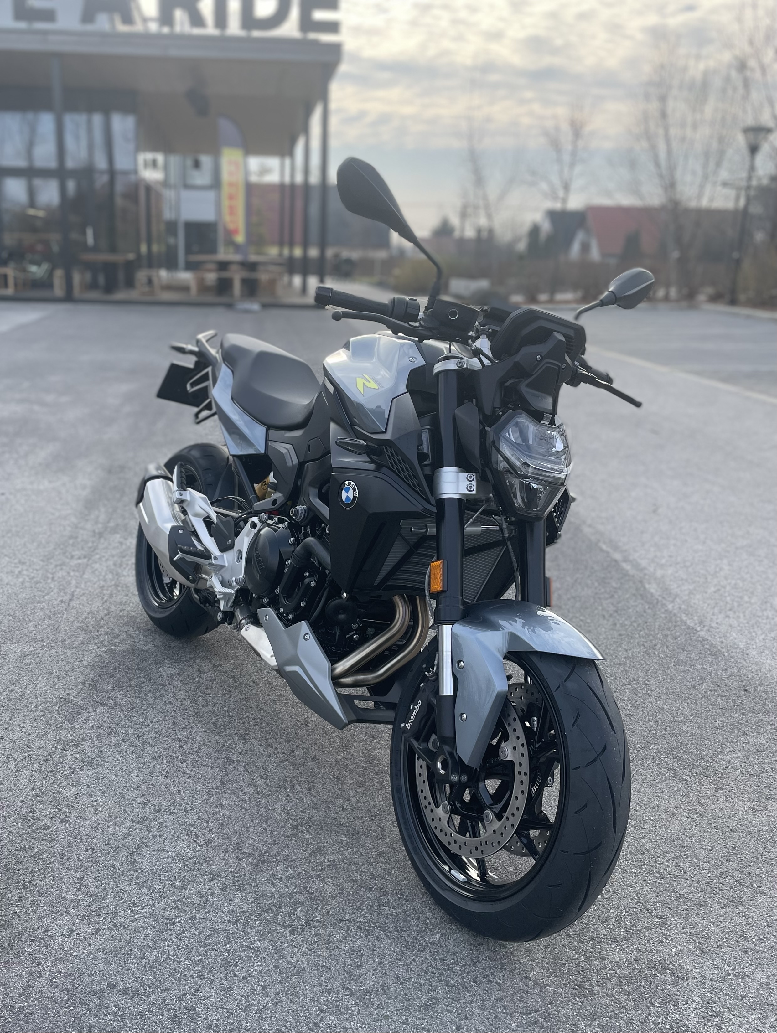 BMW F900R, 1. kp