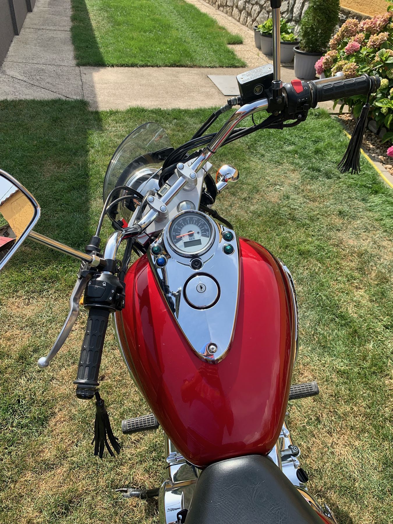 SUZUKI VL250 (INTRUDER), 1. kp