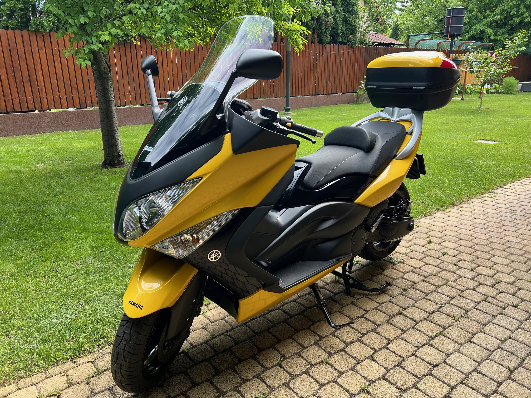 YAMAHA Tmax XP500, 5. kp