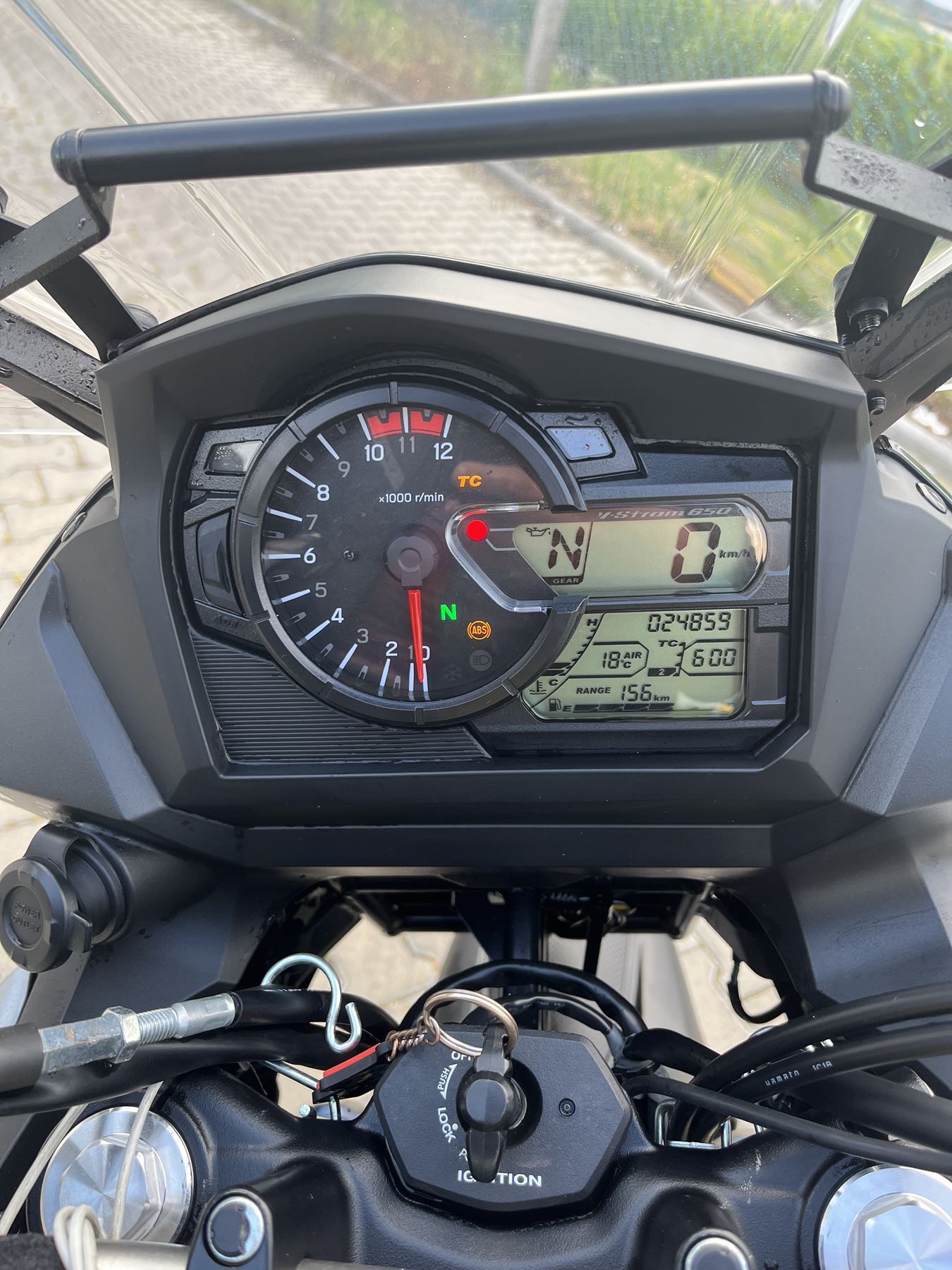 SUZUKI V-STROM 650 XT, 3. kp