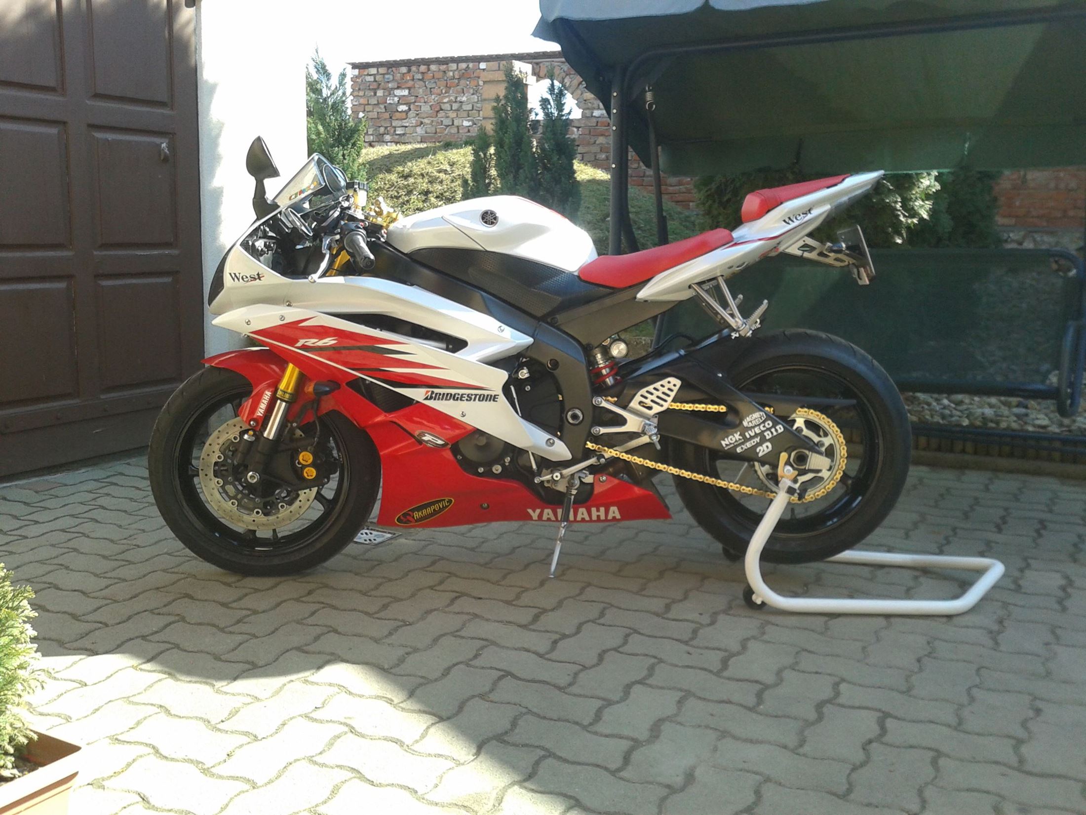 YAMAHA R6R, 1. kp