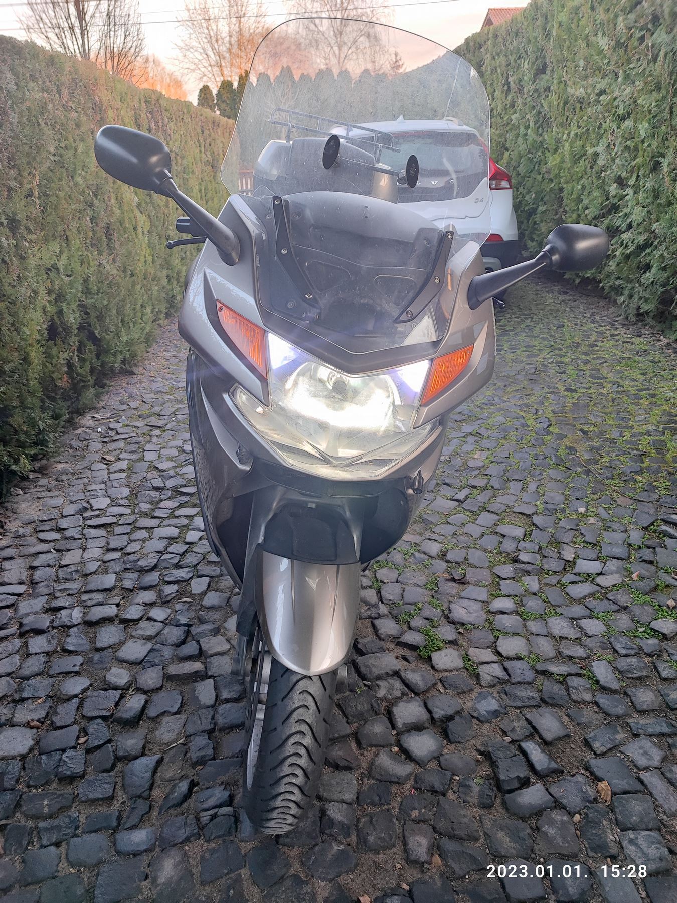 BMW K1300GT, 1. kp
