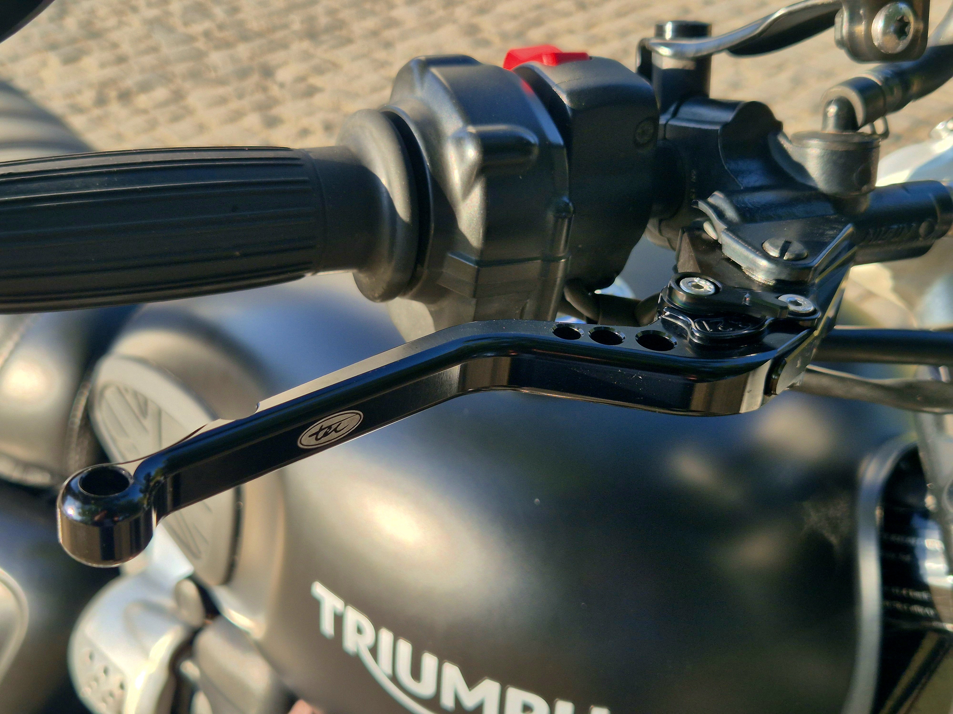 TRIUMPH STREET TWIN 900, 6. k�p