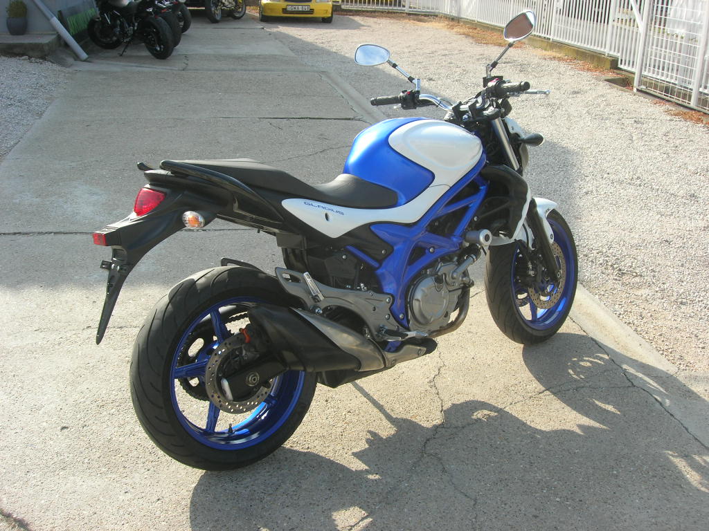 SUZUKI SFV 650 GLADIUS 35 KW!, 4. kp