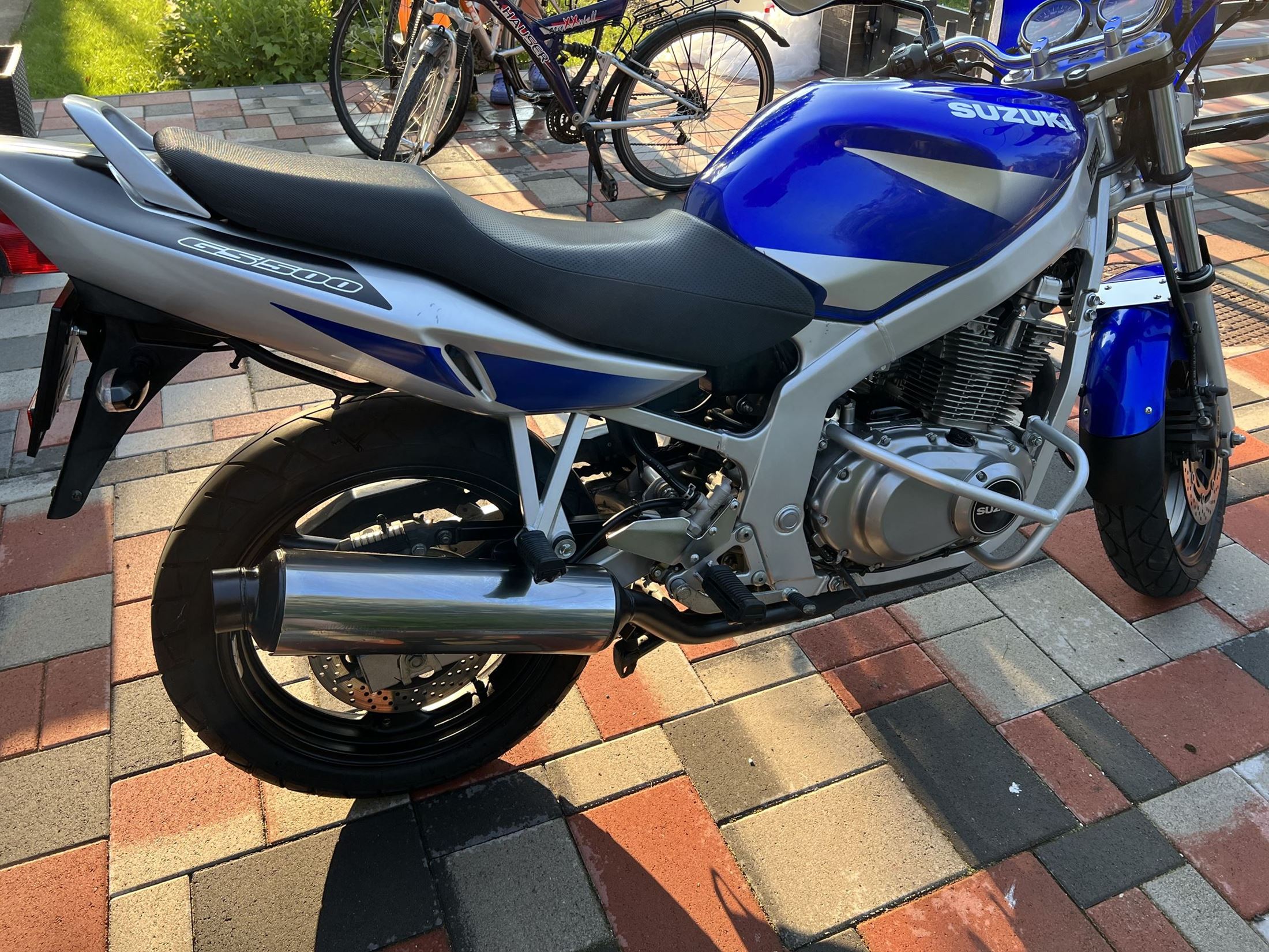 SUZUKI GS 500 E, 8. kp