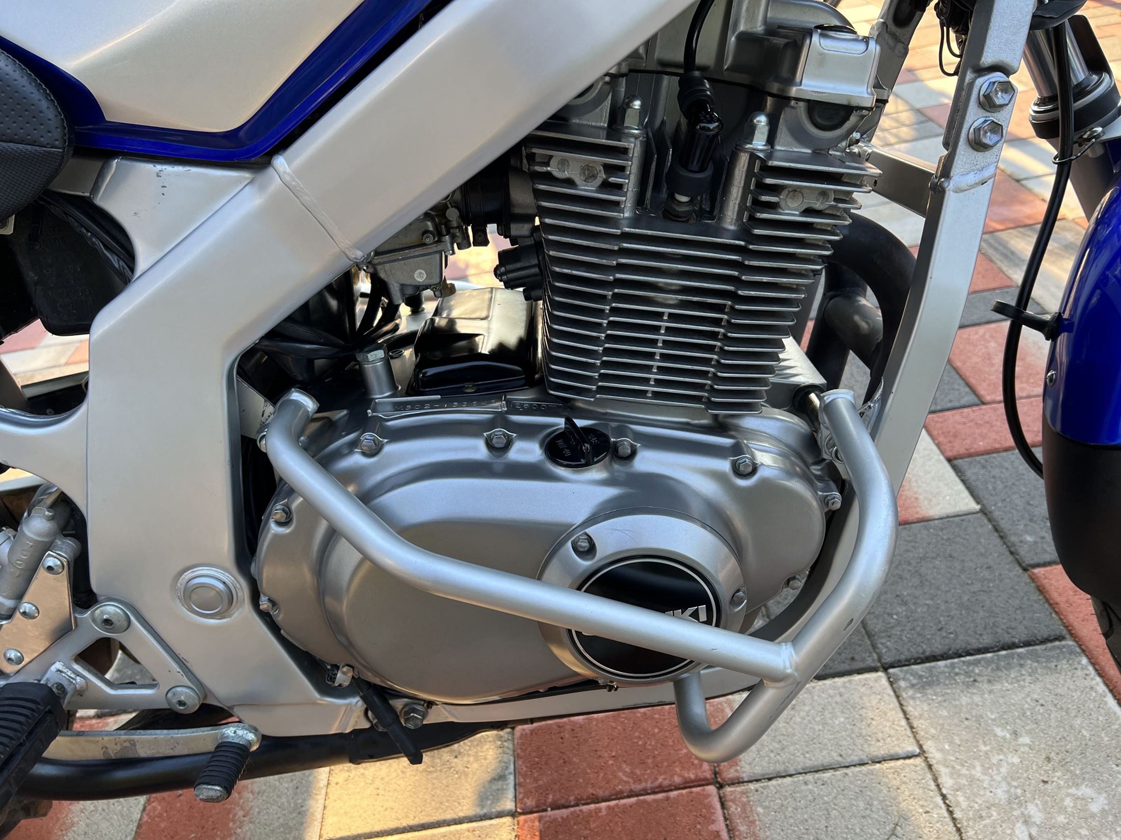 SUZUKI GS 500 E, 9. kp