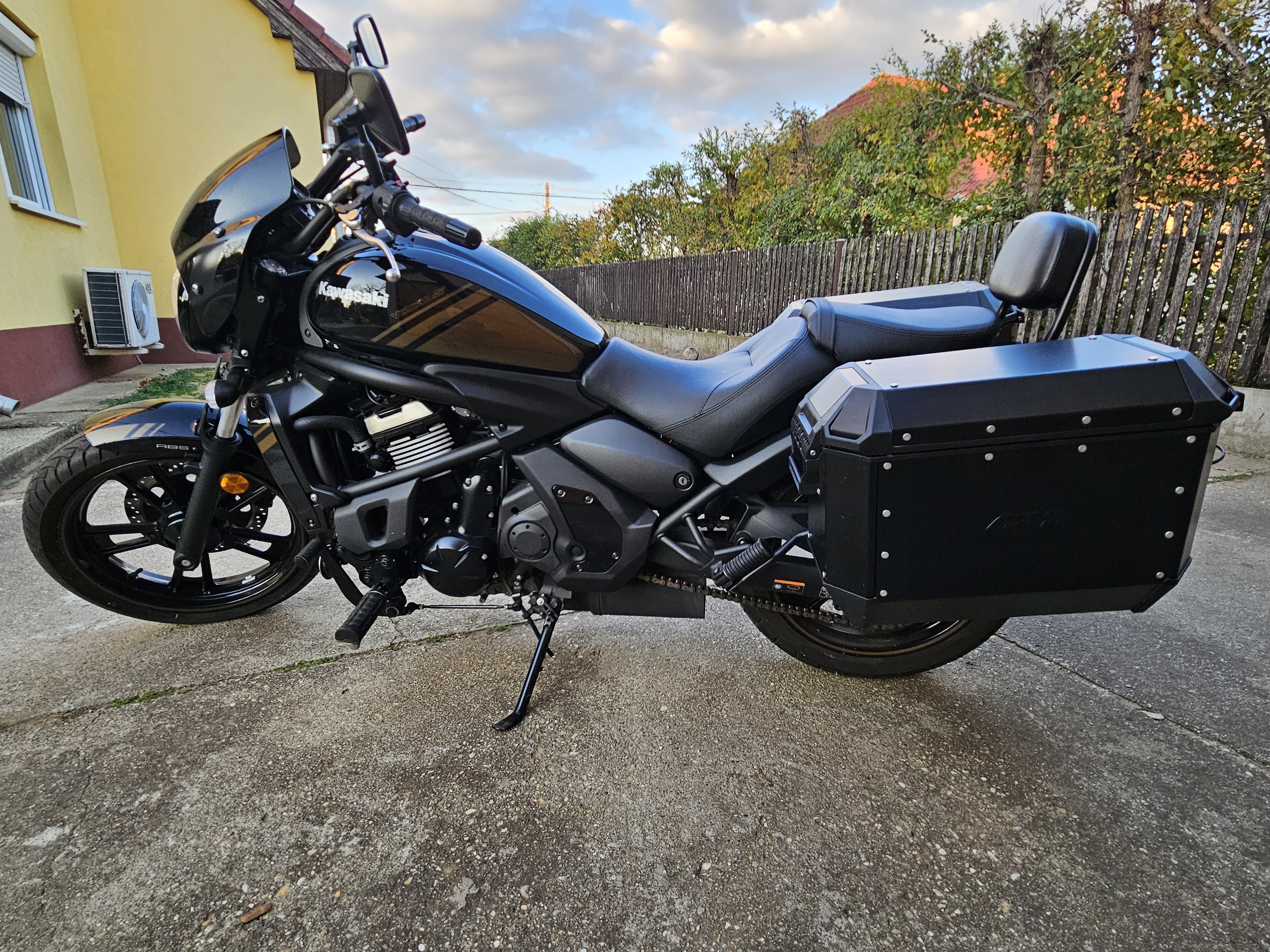 KAWASAKI VULCAN, 1. kp